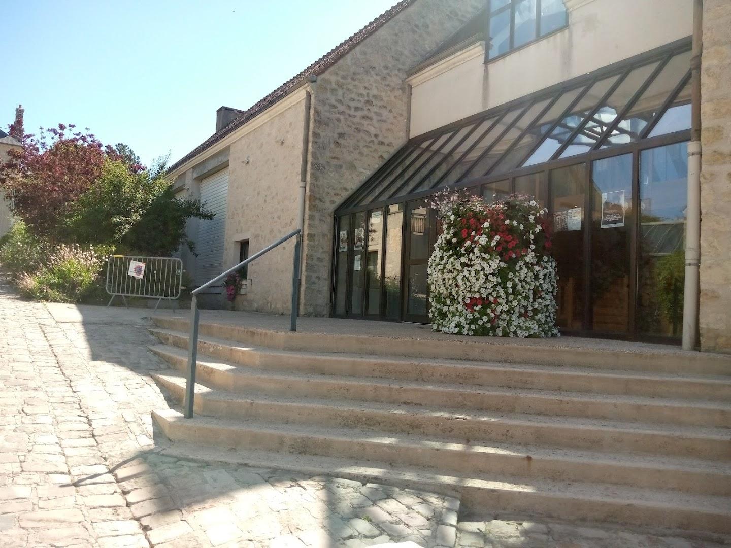 Foyer Communal De Neuville - Photo 2