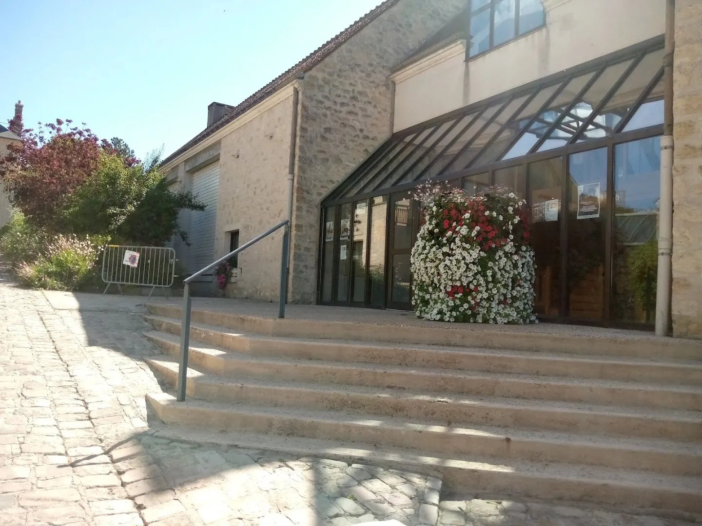 Foyer Communal De Neuville